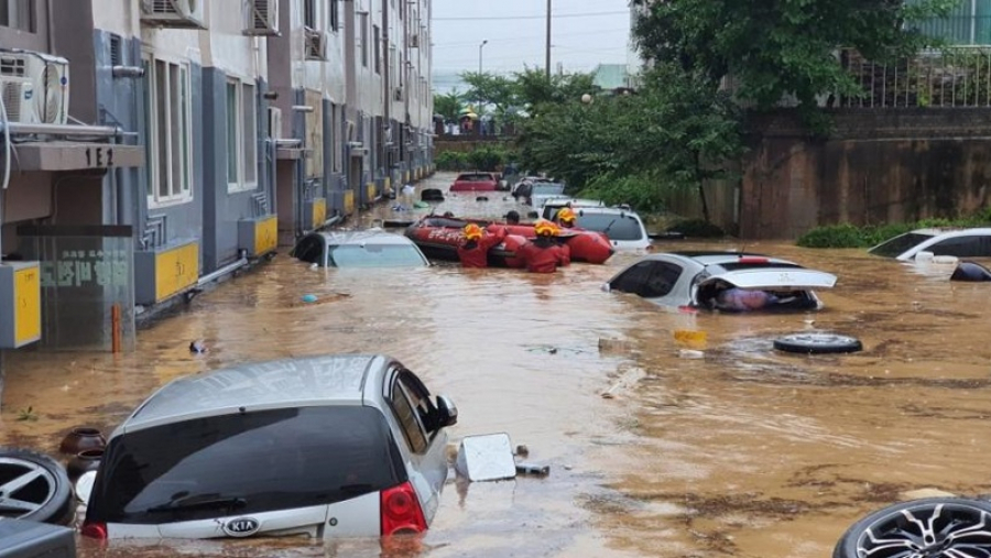 أمطار قياسية تتسبب في مقتل 8 على الأقل في كوريا الجنوبية